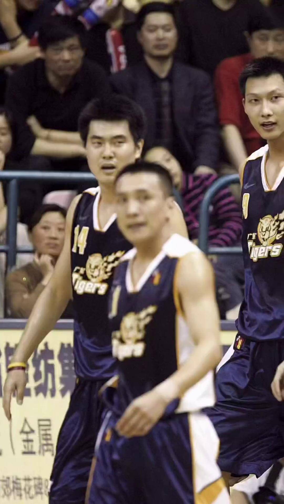 开云体育电脑版-10年男篮世锦赛回顾：王仕鹏爆砍25分，中国胜科特迪瓦(中国男篮2010世锦赛)