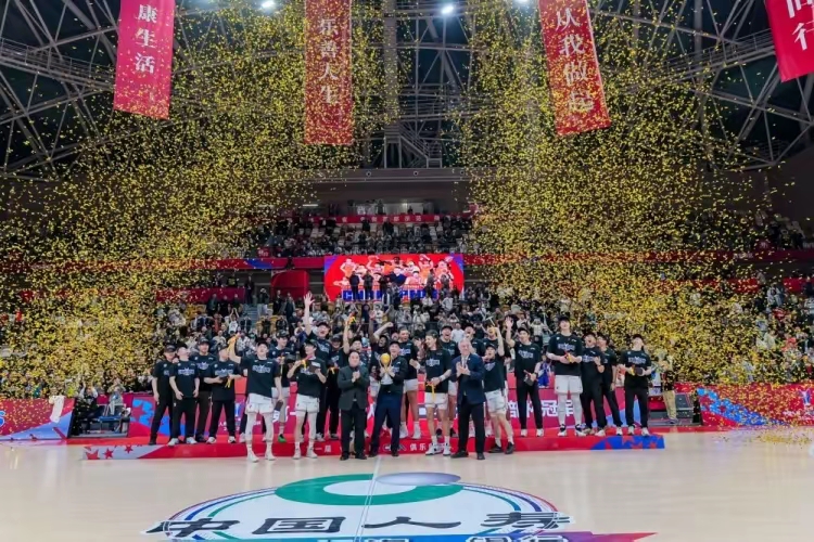 CBA俱乐部杯为CBA联赛提升赛事组织水平提供支持的简单介绍