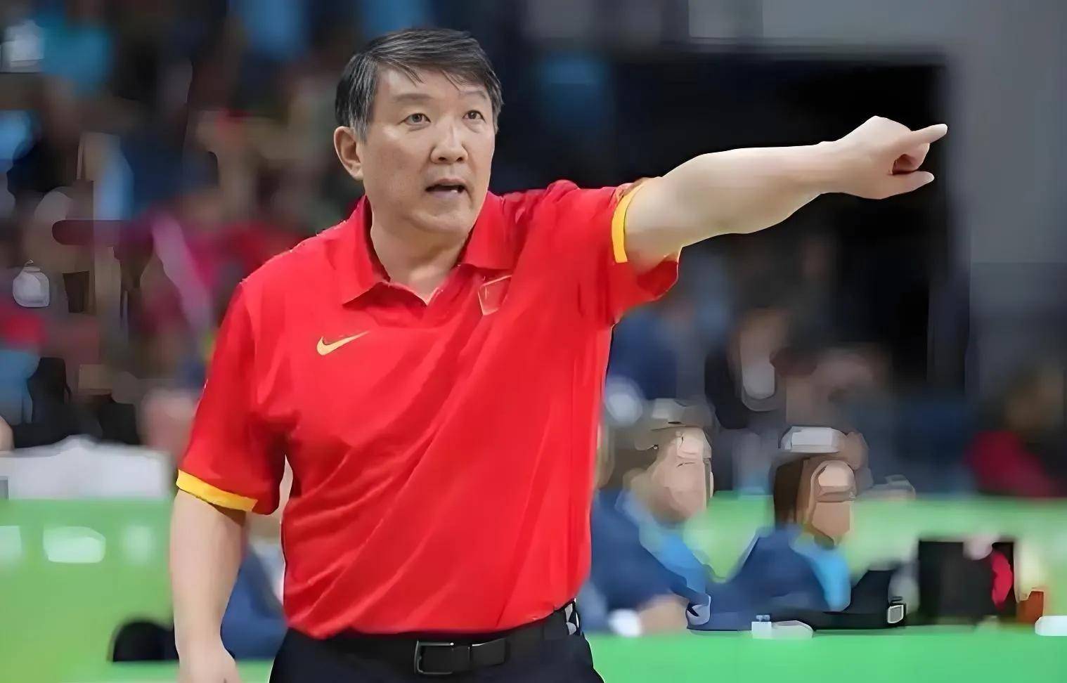 包含媒体人:说李梦因伤离队算体面更大腕宫鲁鸣都开除过的词条